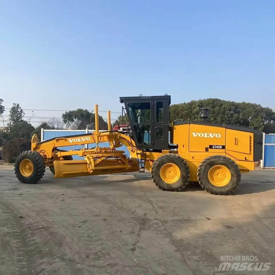 Volvo G740B Motor Graders