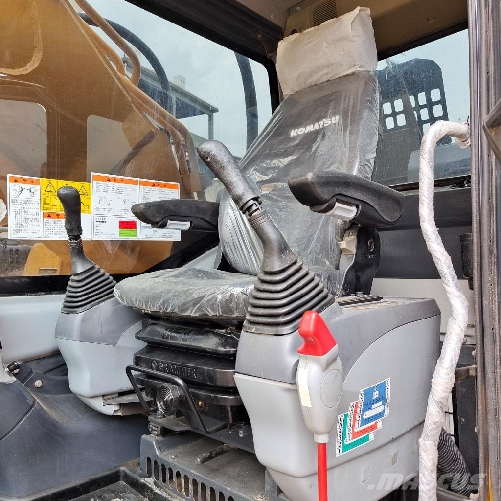 Komatsu PC 400 Crawler Excavators