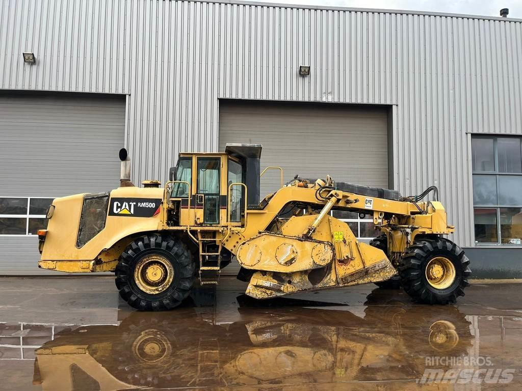 CAT RM500 Asphalt Recycling Equipment