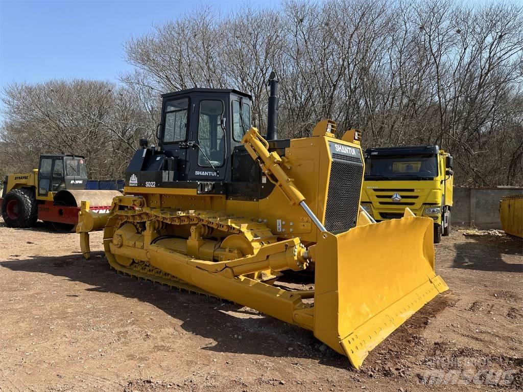 Shantui SD 22 Crawler dozers