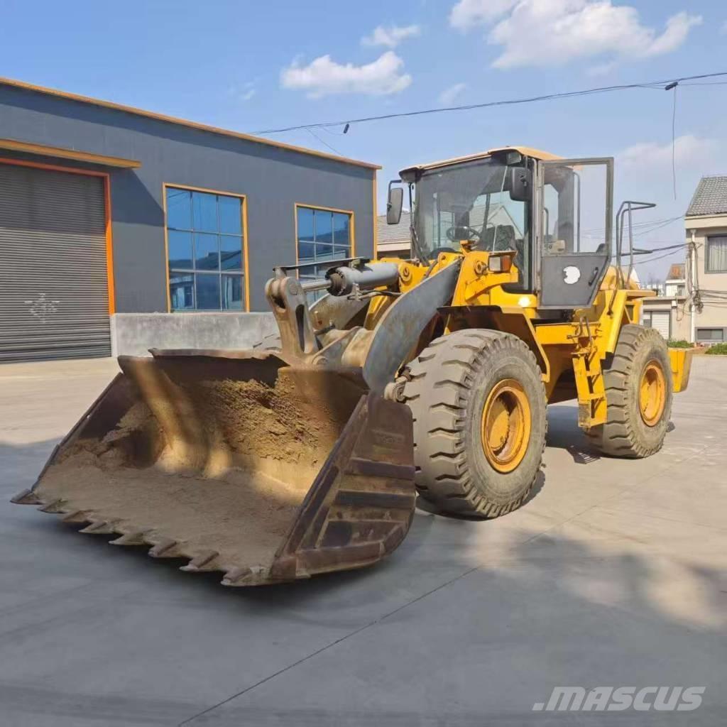 Volvo L 105 Wheel Loaders