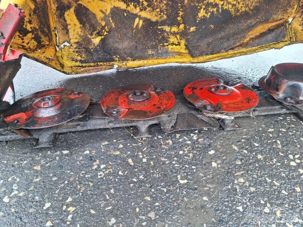 Taarup 204 Mowers