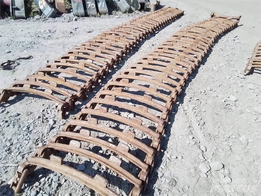 Clark CX 780x28,5 Tracks, chains and undercarriage