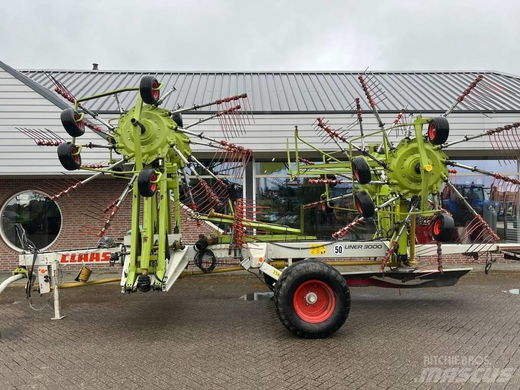 CLAAS Liner 3000 Swathers \ Windrowers