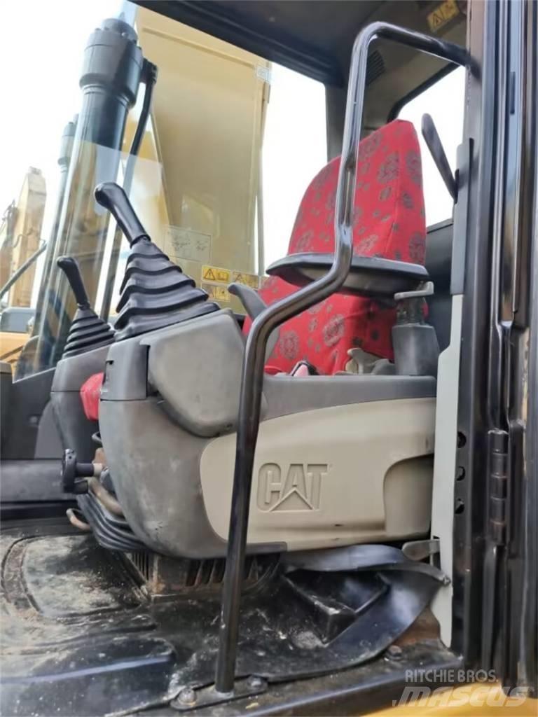 CAT 323 GC Crawler Excavators