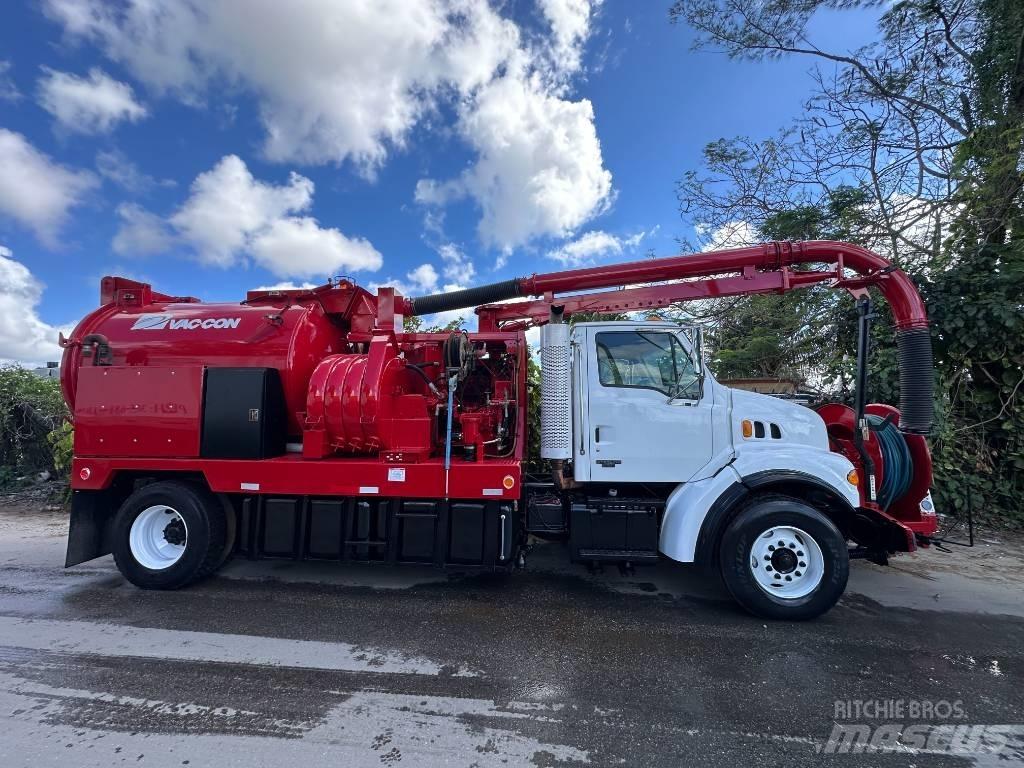 Sterling L 7500 Vacuum Trucks