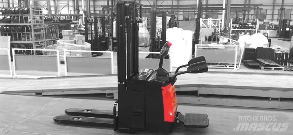 EP ES14-14RAS Self Propelled Stackers