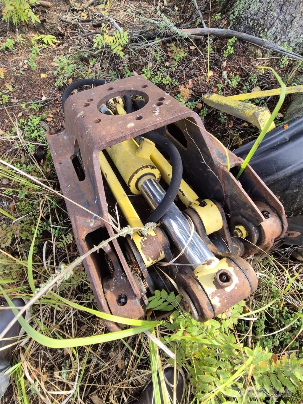  Puukoura 0,35 Grapples/Grapple Trucks