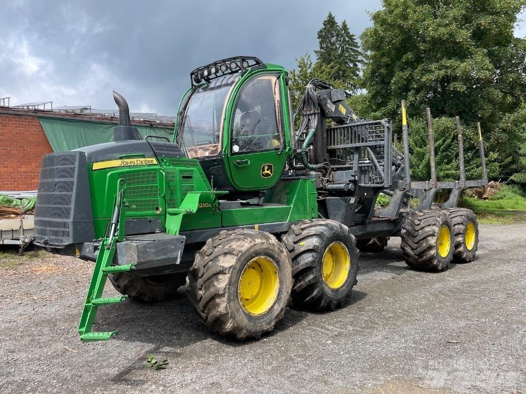 John Deere 1210 G Forwarders