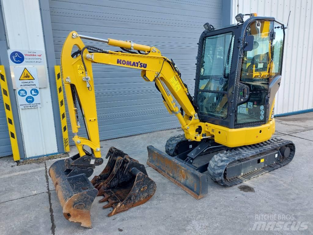 Komatsu PC26MR-5 Mini Excavators <7t (Mini Diggers)