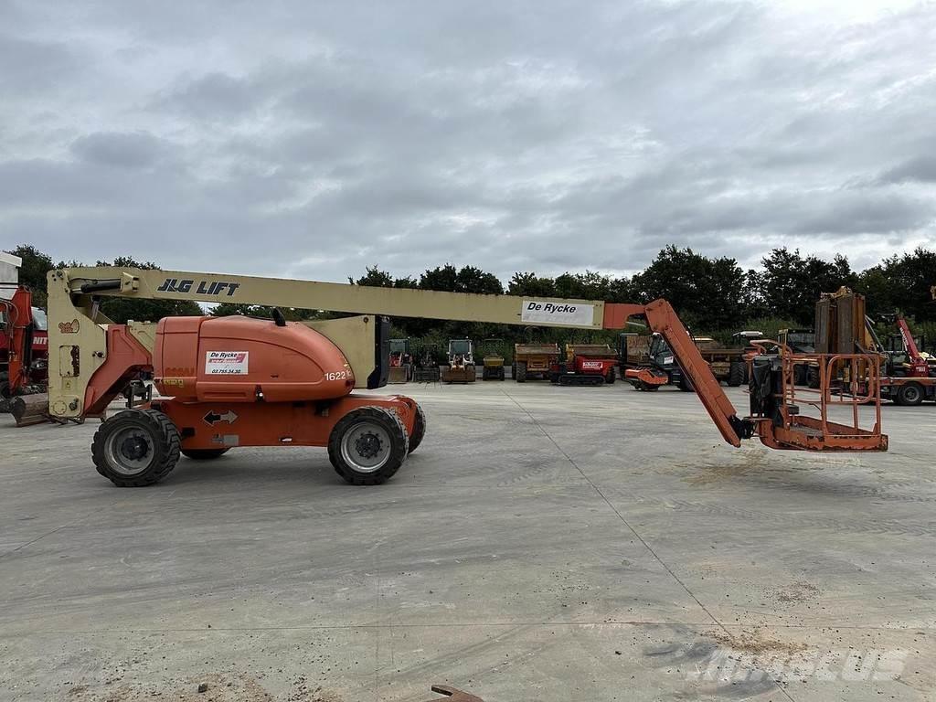JLG 800AJ Articulated boom lifts