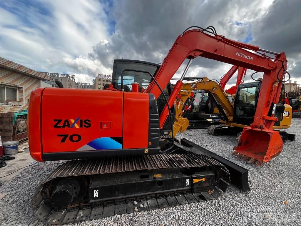 Hitachi ZX 70 Mini excavators  7t - 12t