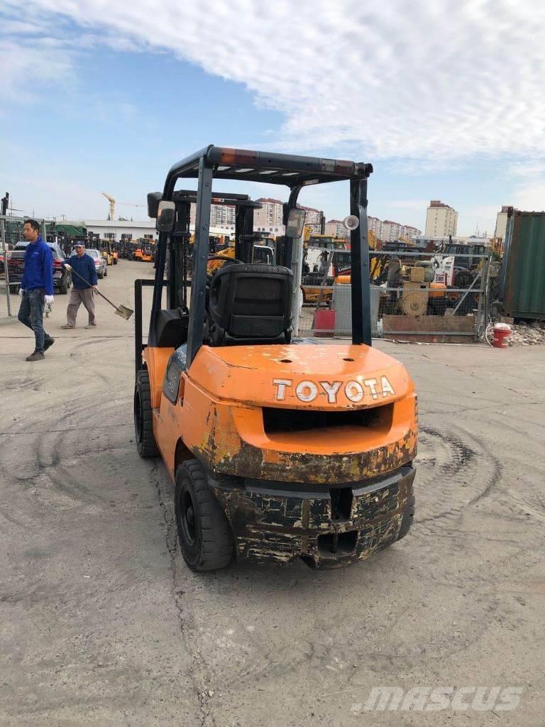 Toyota FD 30 Diesel Forklifts