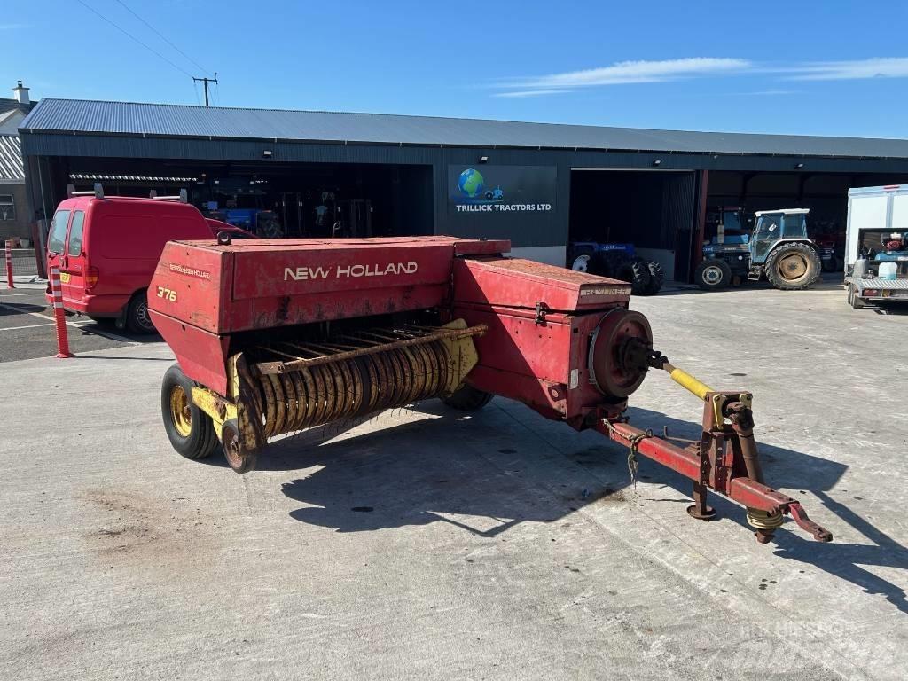 New Holland 376 Square Balers