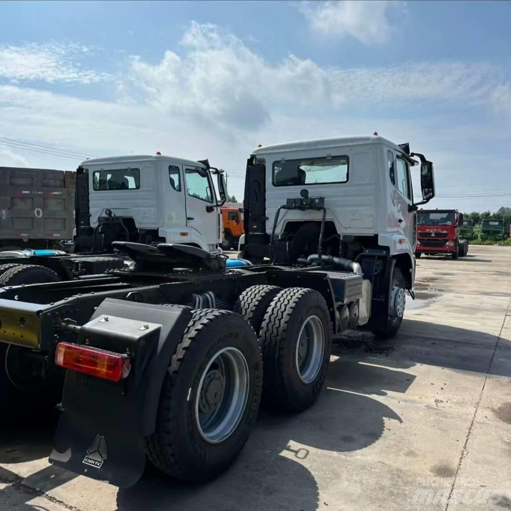 Howo 371 6X4 Conventional Trucks / Tractor Trucks