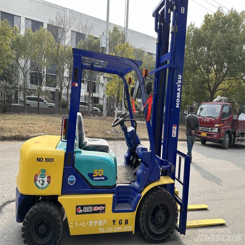 Komatsu FD30-14 Diesel Forklifts
