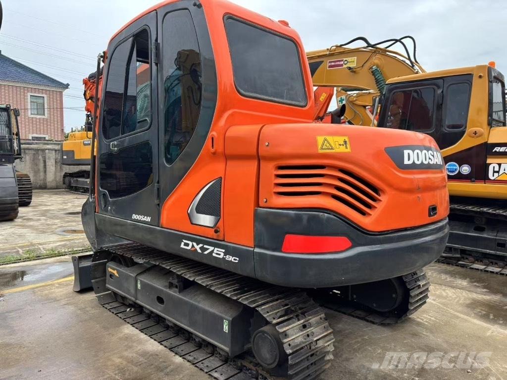Doosan DX 75-9 Mini Excavators <7t (Mini Diggers)