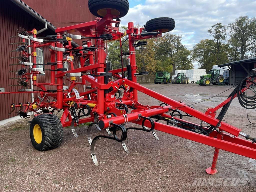 Väderstad SW560 Cultivators