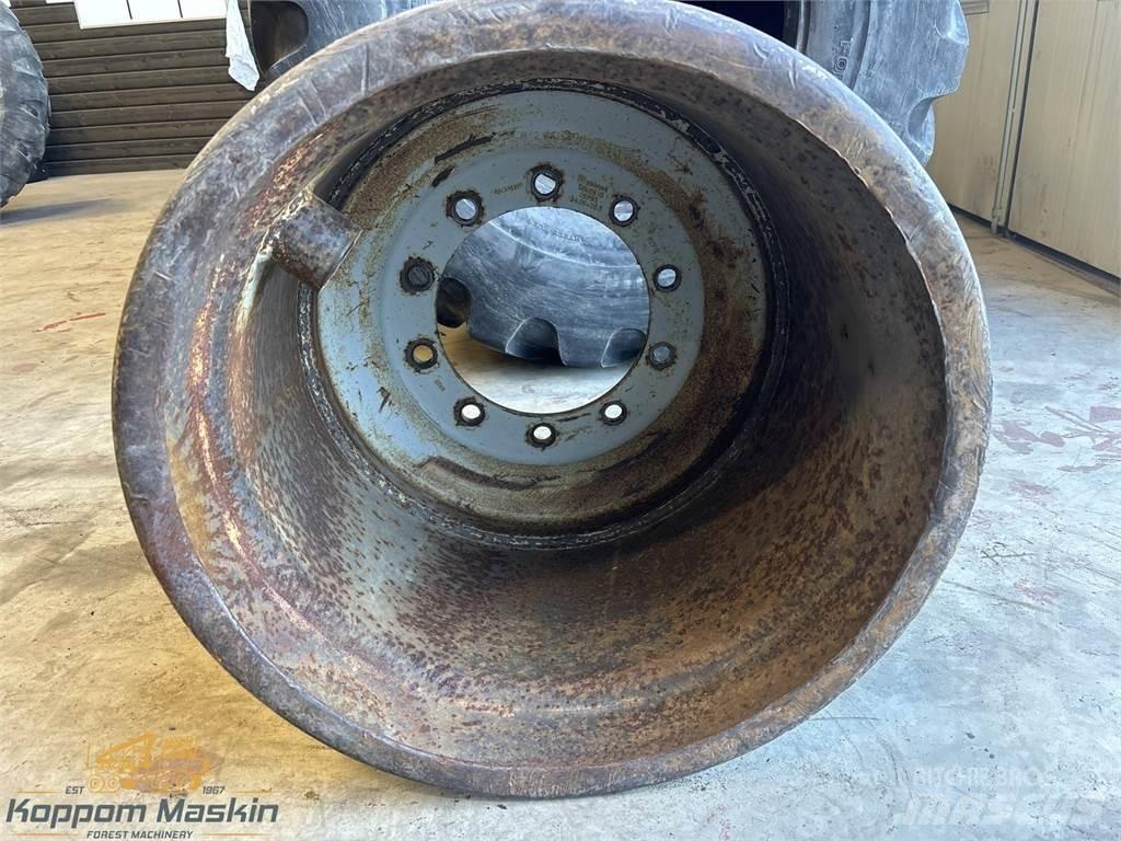 Valmet 890 24x26,5 Tires, wheels and rims