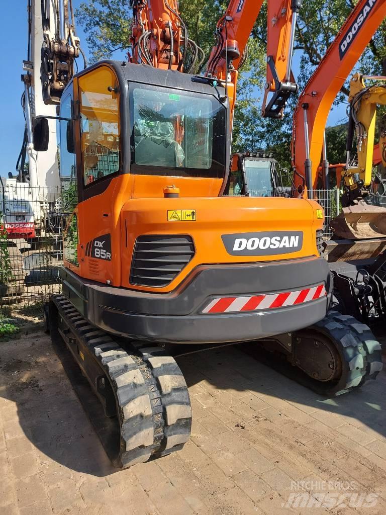 Develon DX 85 R-3 Mini excavators  7t - 12t