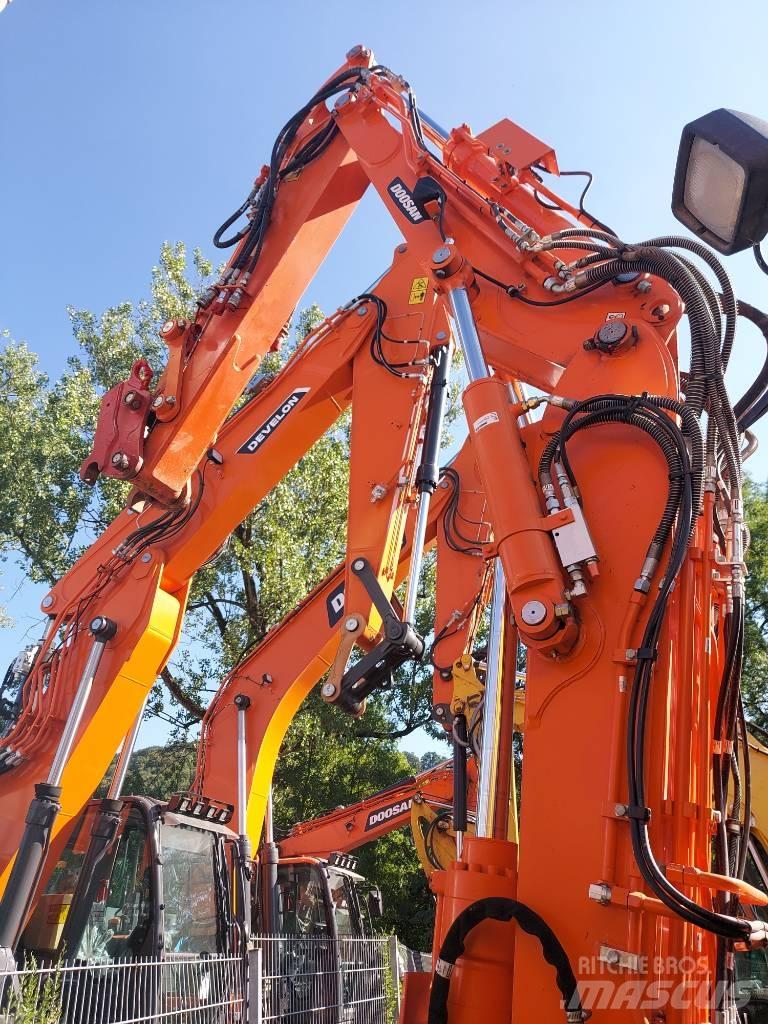 Develon DX 85 R-3 Mini excavators  7t - 12t
