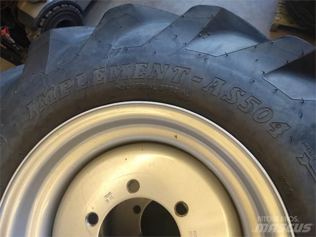 BKT 12.5/80-18 Farm Equipment - Others