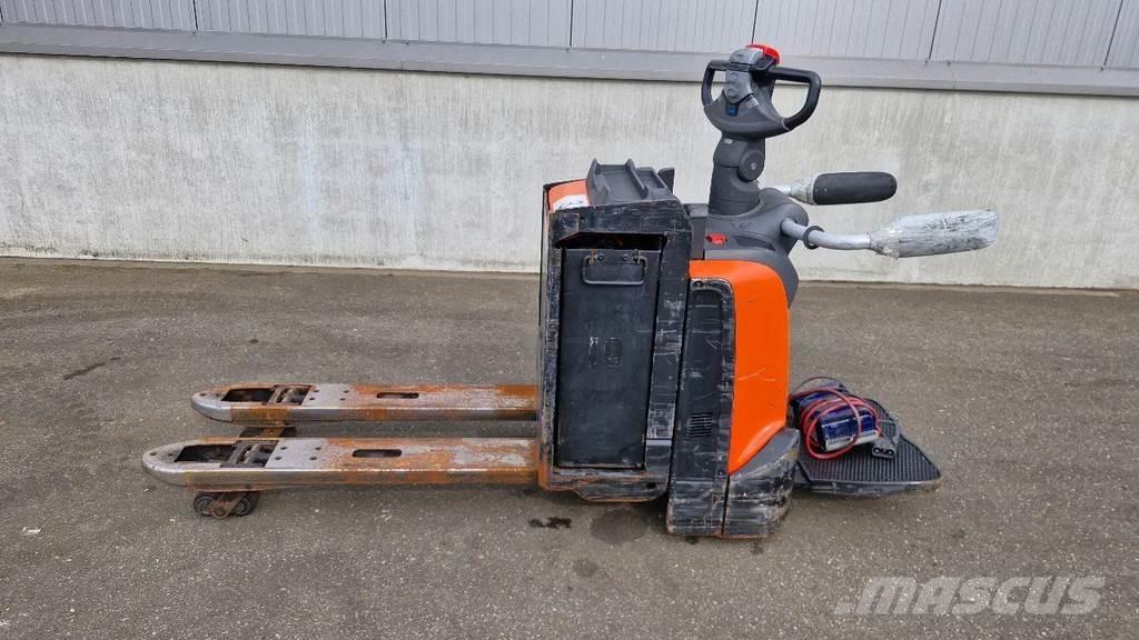BT LPE 250 Electric Forklifts