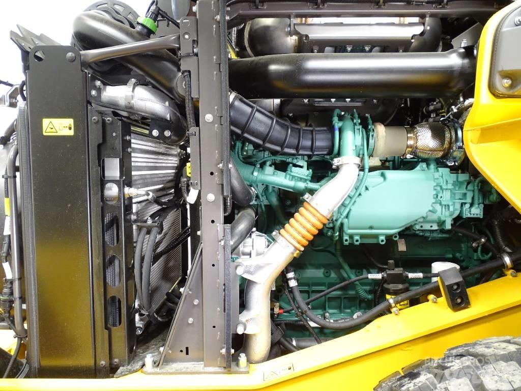 Volvo L90H2 Wheel Loaders