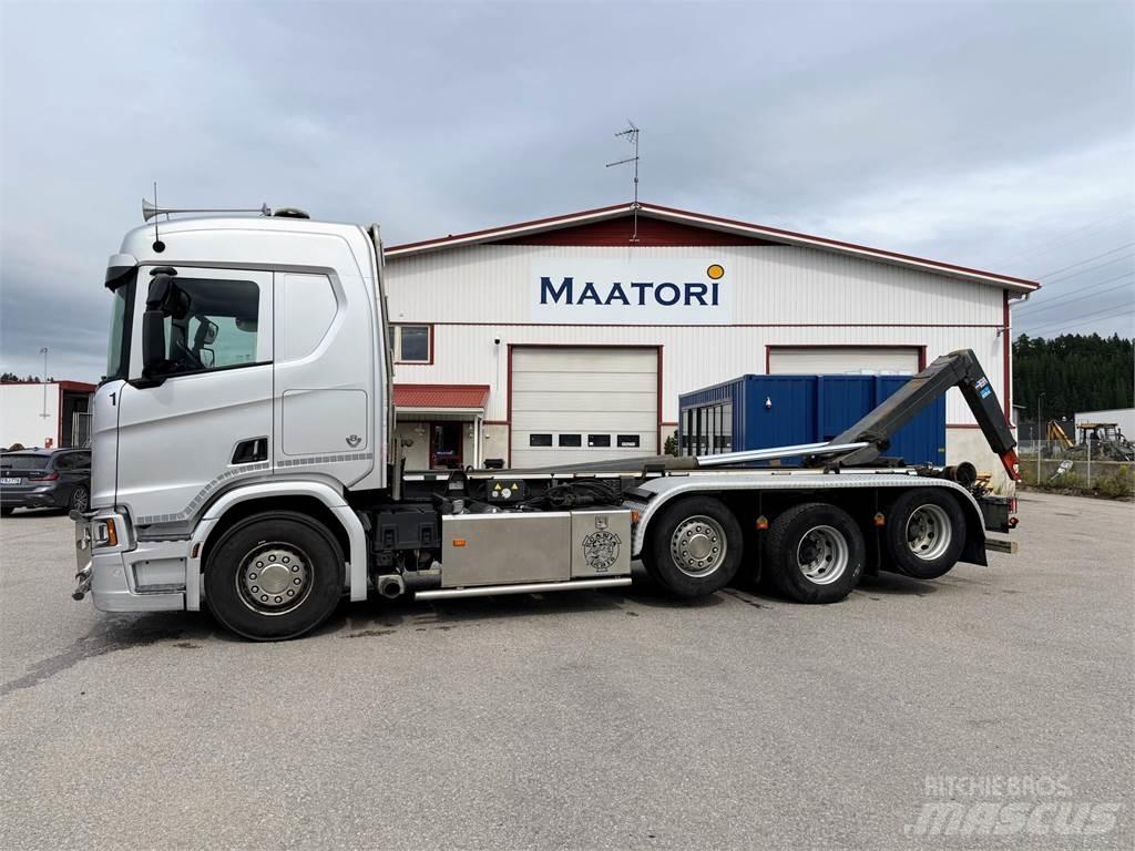 Scania R520 8x2 Hook lift trucks