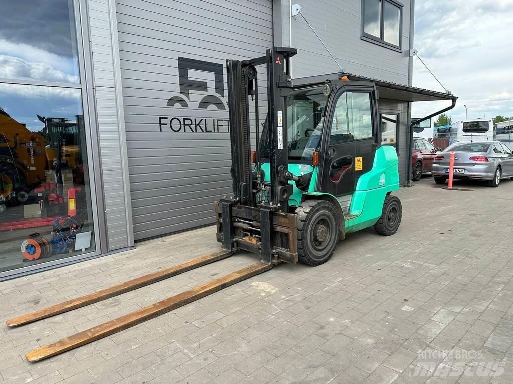 Mitsubishi FD40N Diesel Forklifts