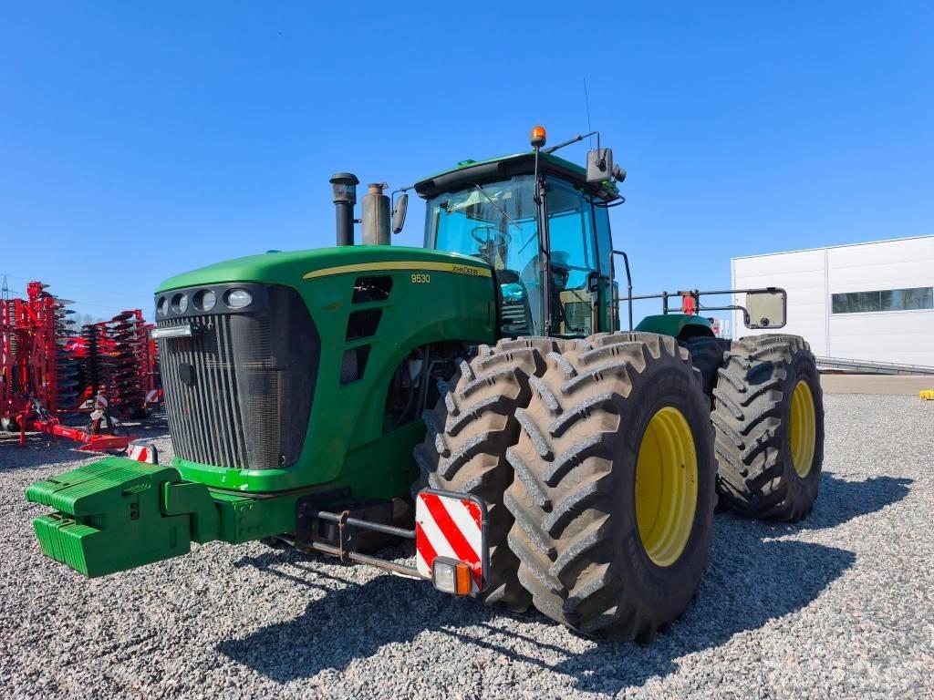 John Deere 9530 Tractors