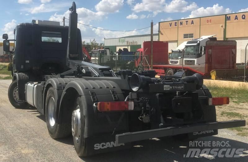 Scania 124 G Dump Trucks