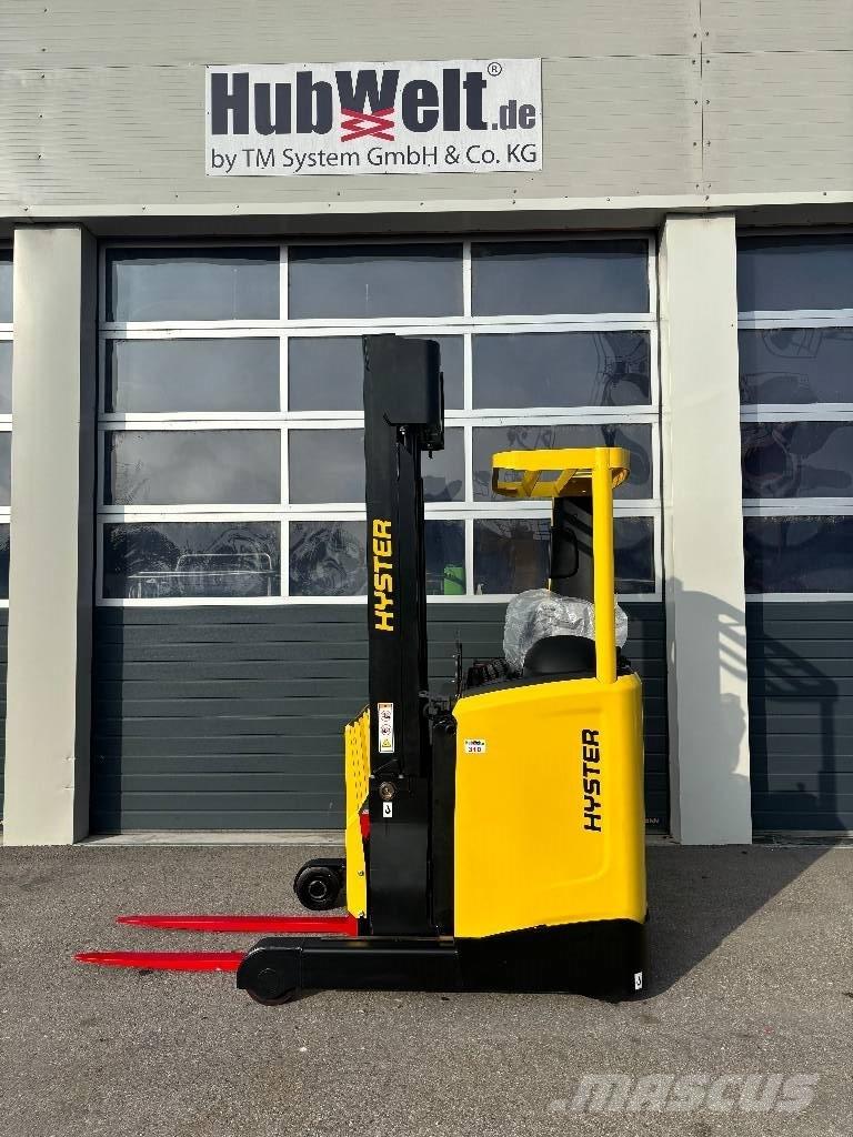 Hyster R 1.2 E Reach trucks