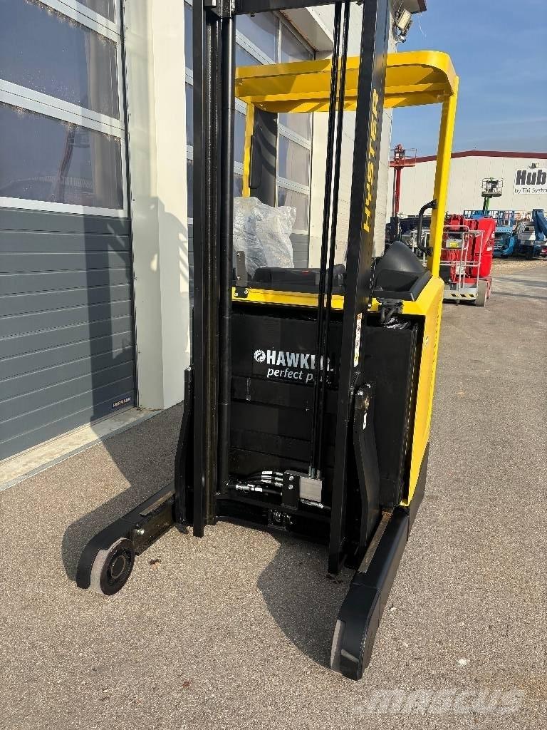Hyster R 1.2 E Reach trucks