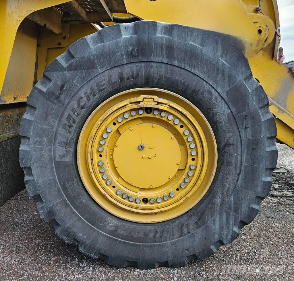 CAT 988 K Wheel Loaders
