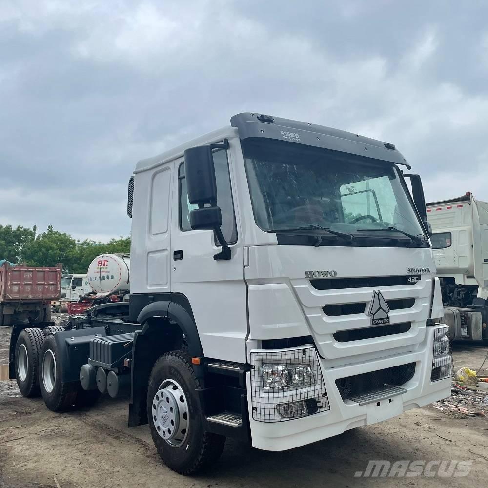 Howo 420 6x4 Conventional Trucks / Tractor Trucks