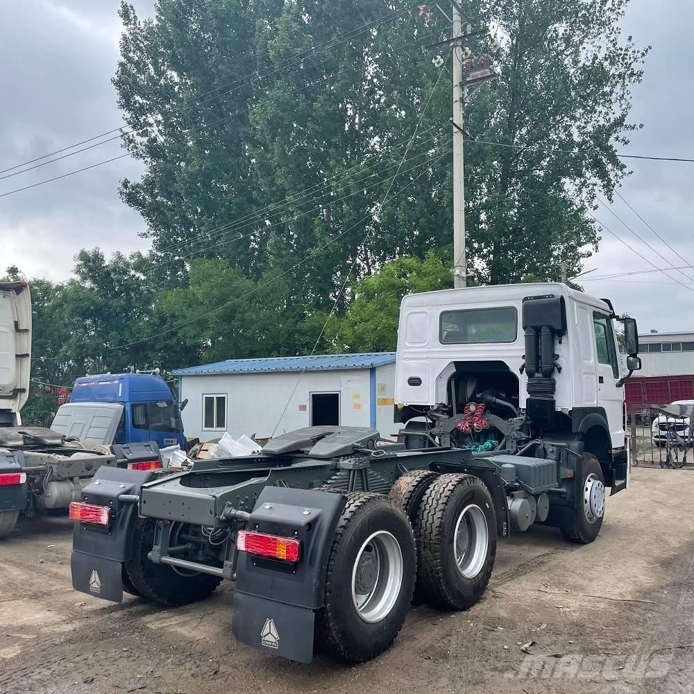 Howo 420 6x4 Conventional Trucks / Tractor Trucks