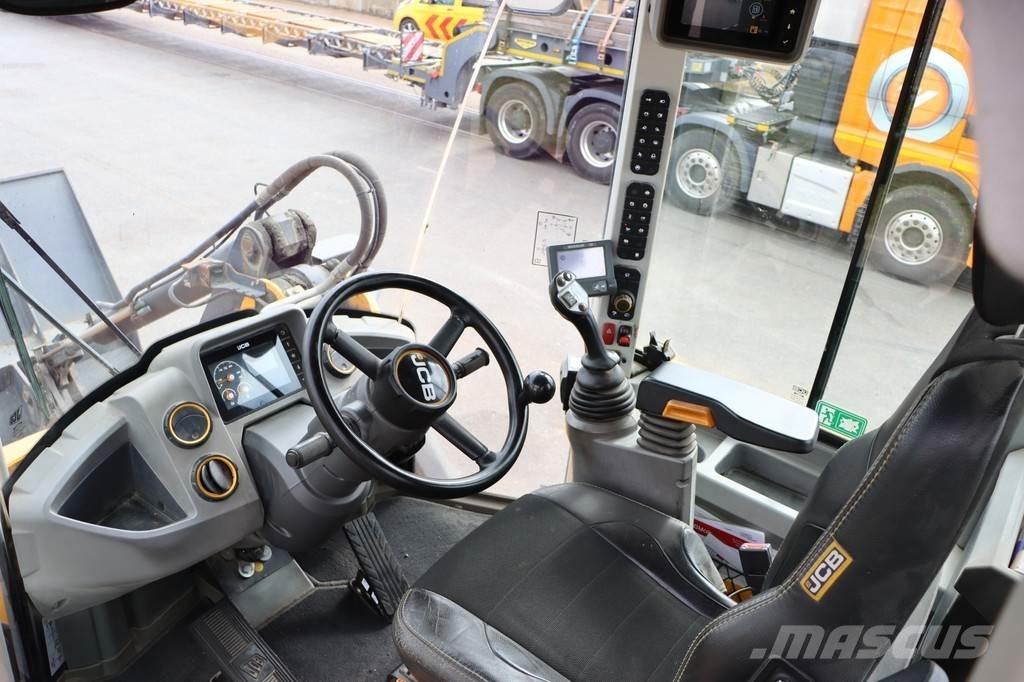 JCB 427 HT T4F Wheel Loaders