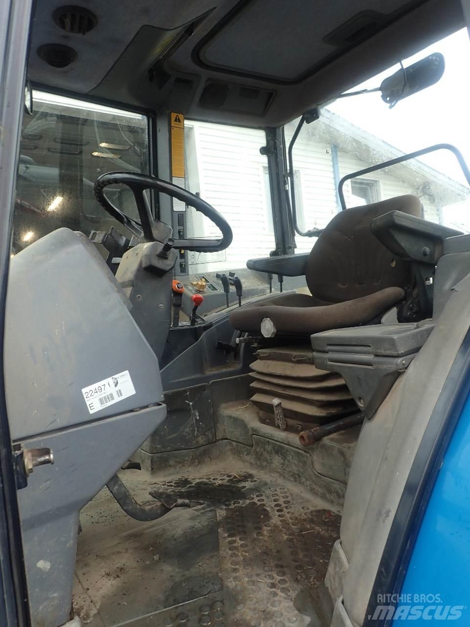 New Holland 7840 Tractors