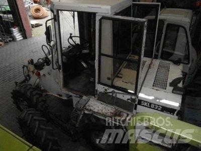 Schaeff SKL 832 Wheel Loaders