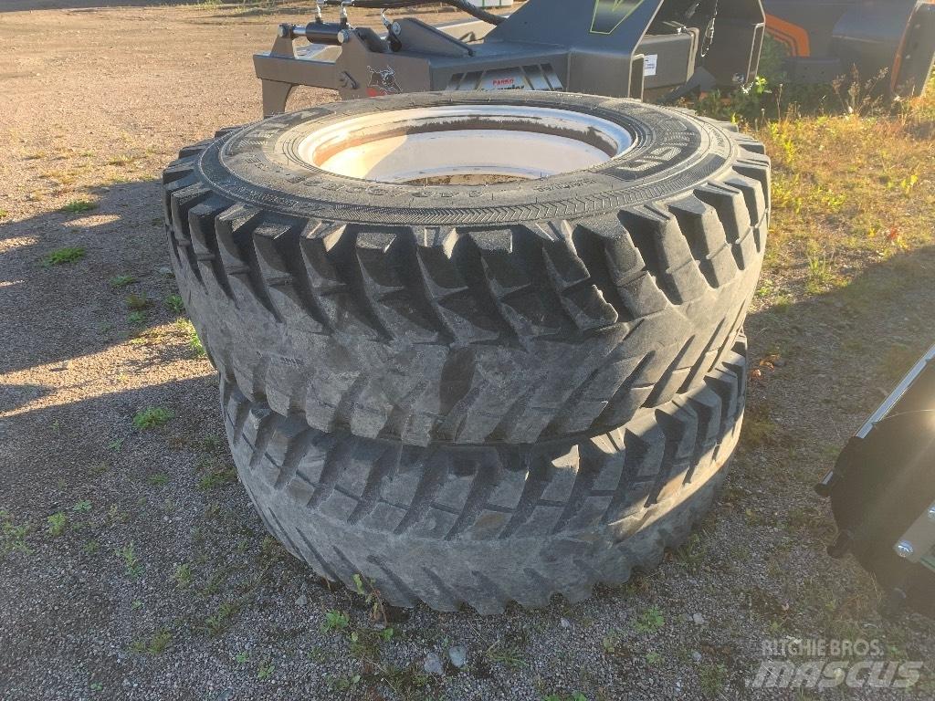 Nokian 16.9 R28 Tires, wheels and rims