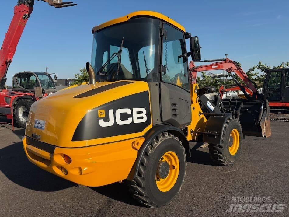 JCB 406 Wheel Loaders