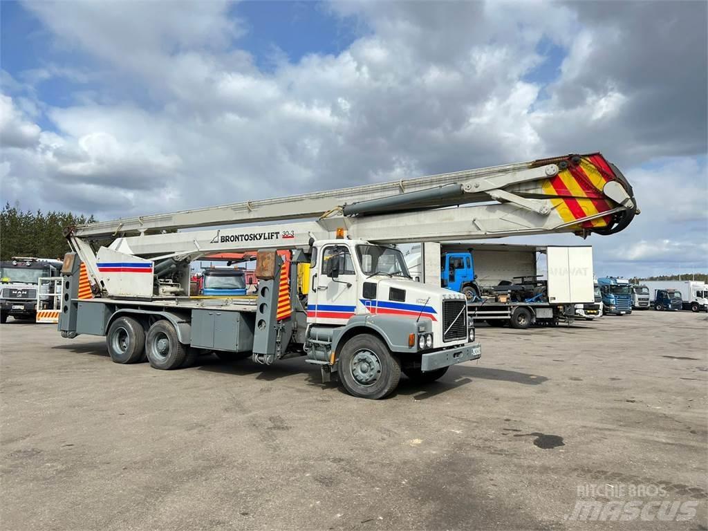 Volvo N12-1-V-6X2 Boom / Crane / Bucket Trucks
