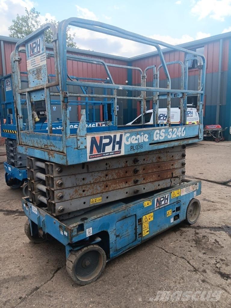 Genie GS 3246 Scissor Lifts
