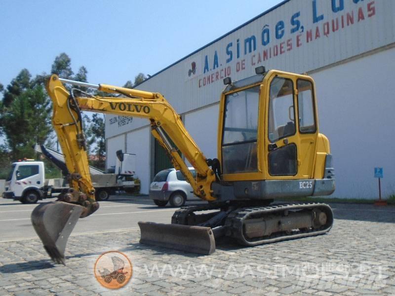 Volvo EC 25 Mini Excavators <7t (Mini Diggers)