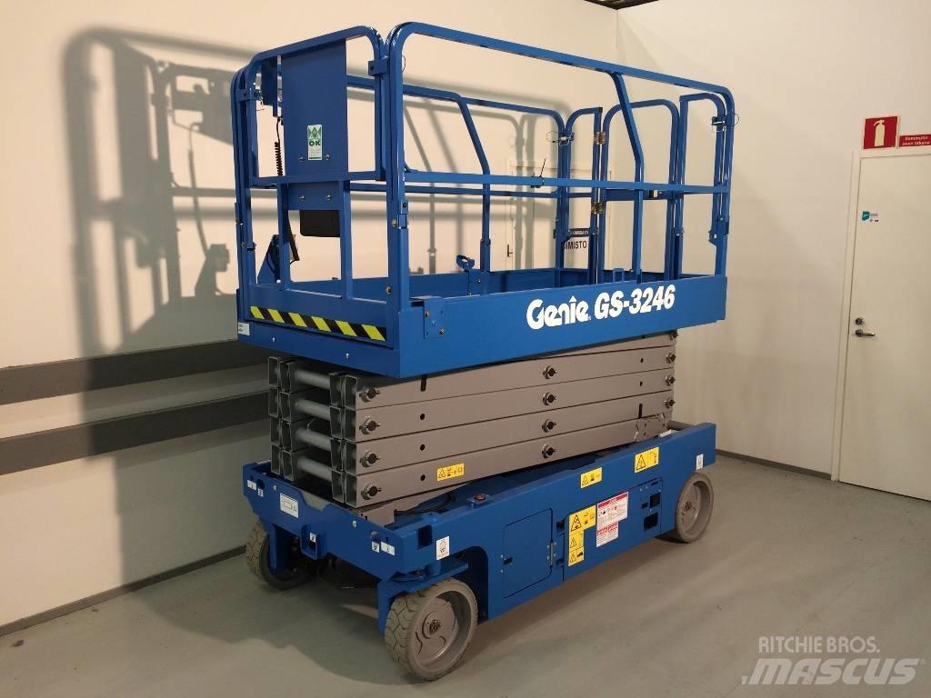 Genie GS 3246 Scissor Lifts