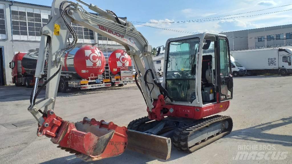 Takeuchi TB 240 Mini Excavators <7t (Mini Diggers)