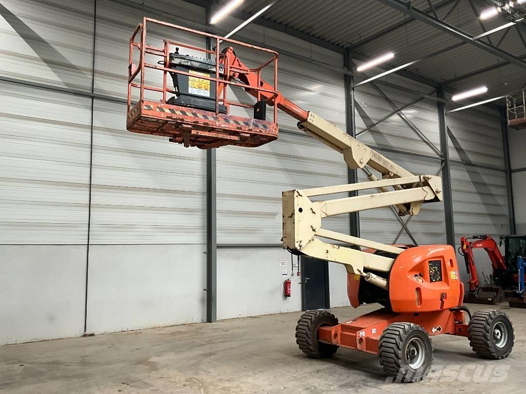 JLG 450 AJ Articulated boom lifts