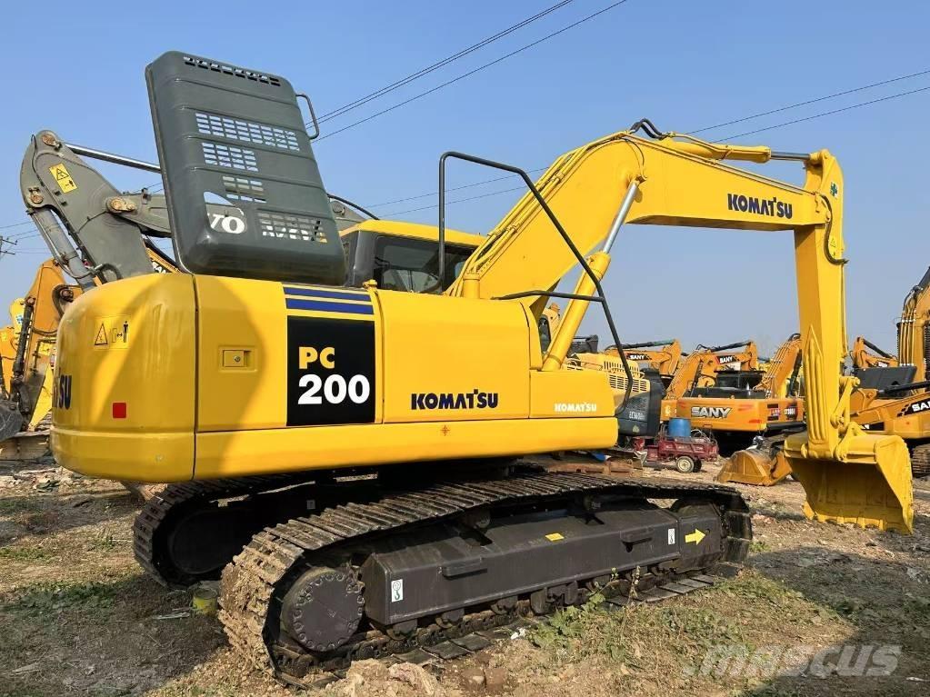 Komatsu PC 200 Crawler Excavators