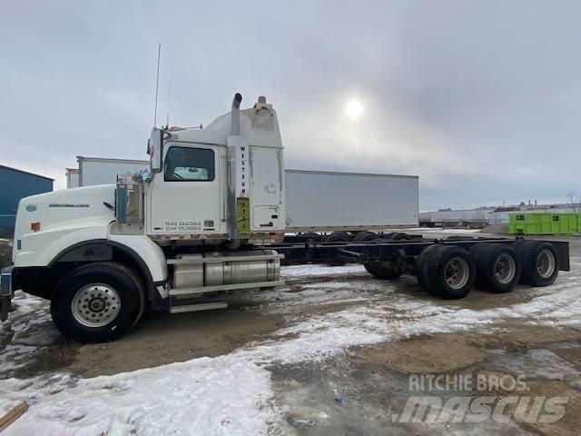 Western Star 4900SB Conventional Trucks / Tractor Trucks